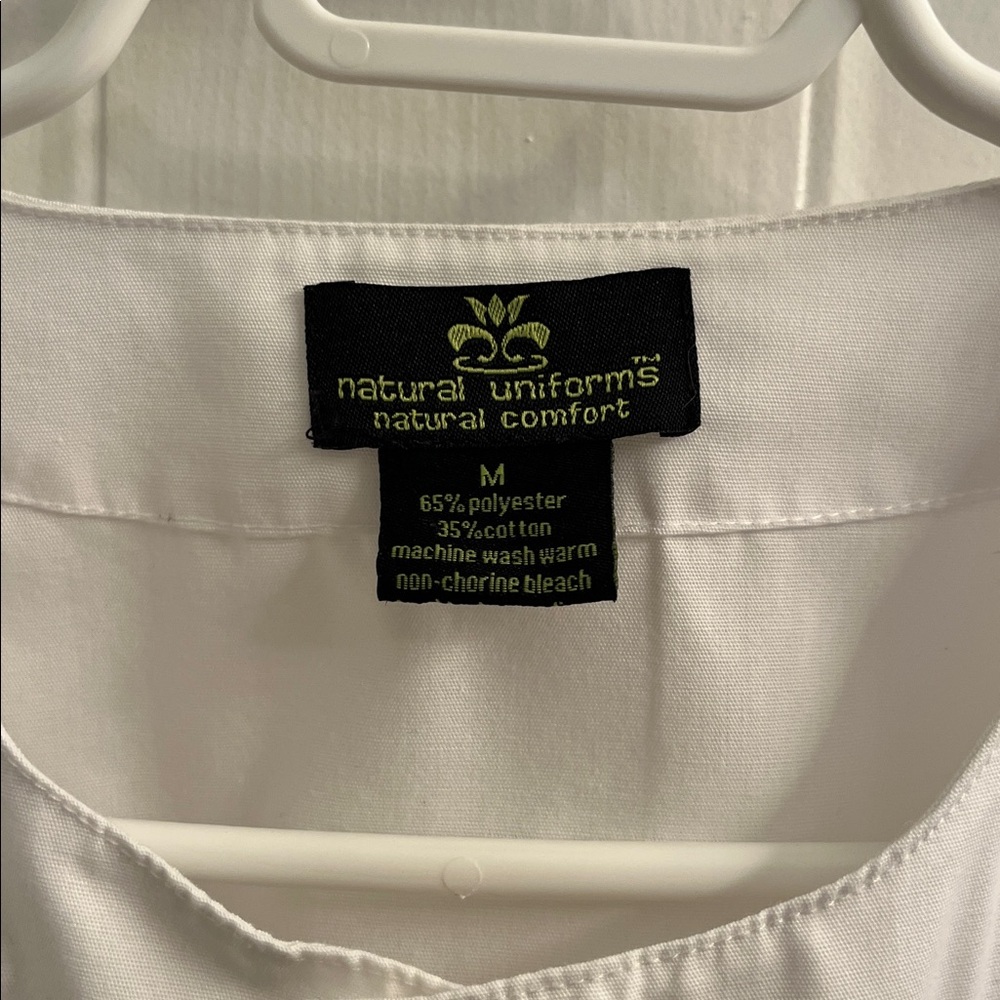 White Scrub jacket - Picture 2 of 3